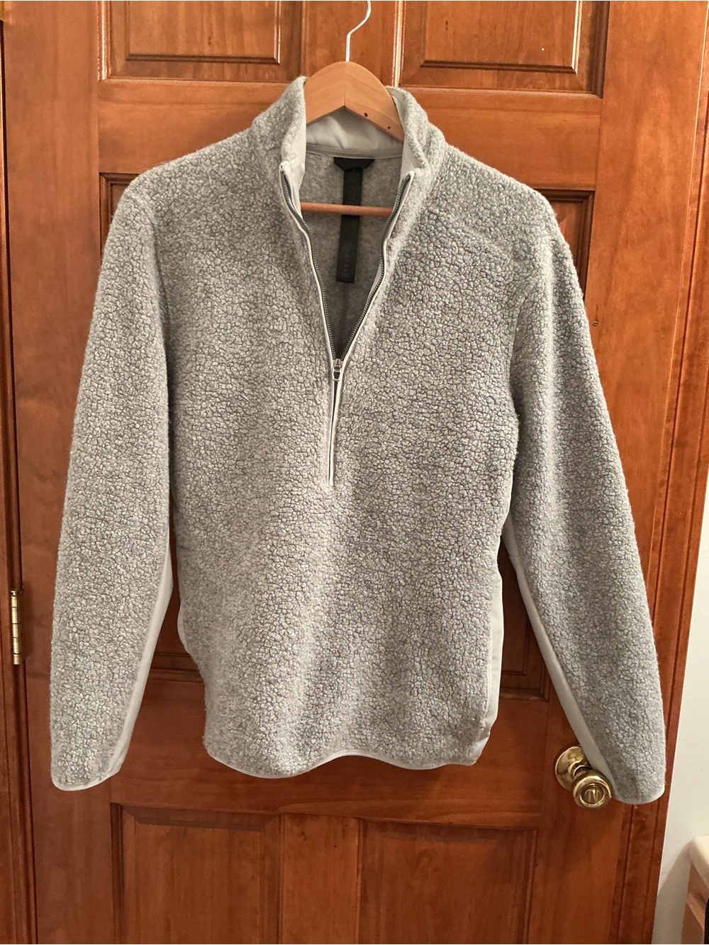 Lululemon Athletica Tundra Trek Wool Sherpa Fleece 1/2 Zip
Pullover Men's Medium
